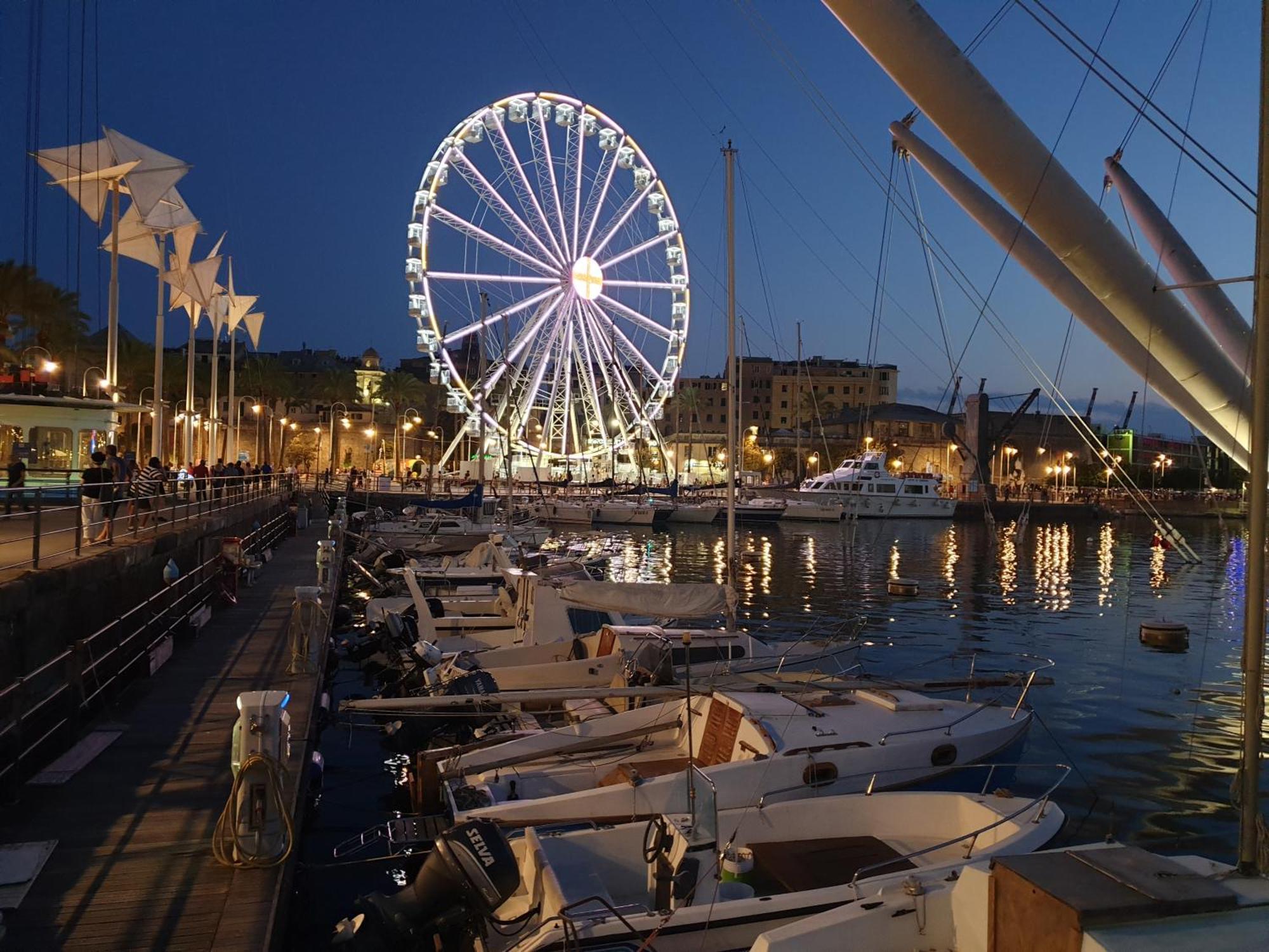 Porto Antico Exclusive - Acquario E Centro Congressi * Genua